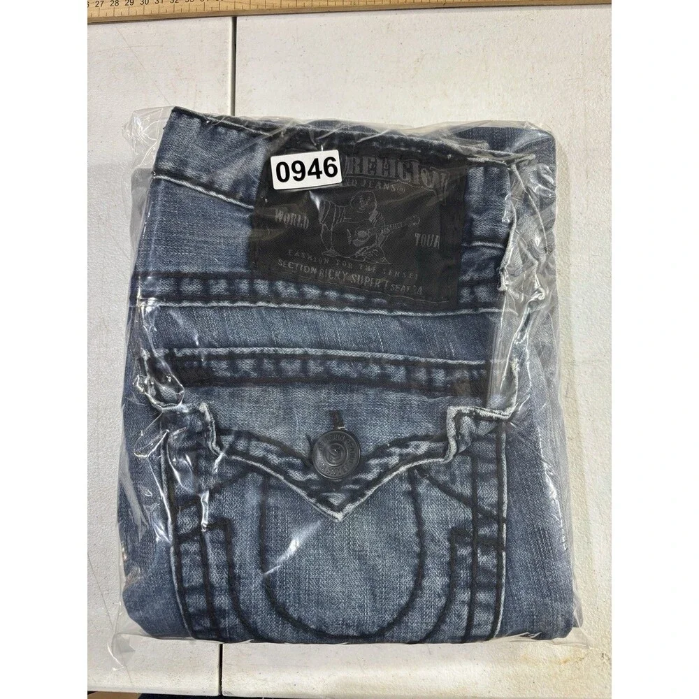 True Religion Ricky Super T Jeans USA Made Vintage Y2K Flap Pockets 31